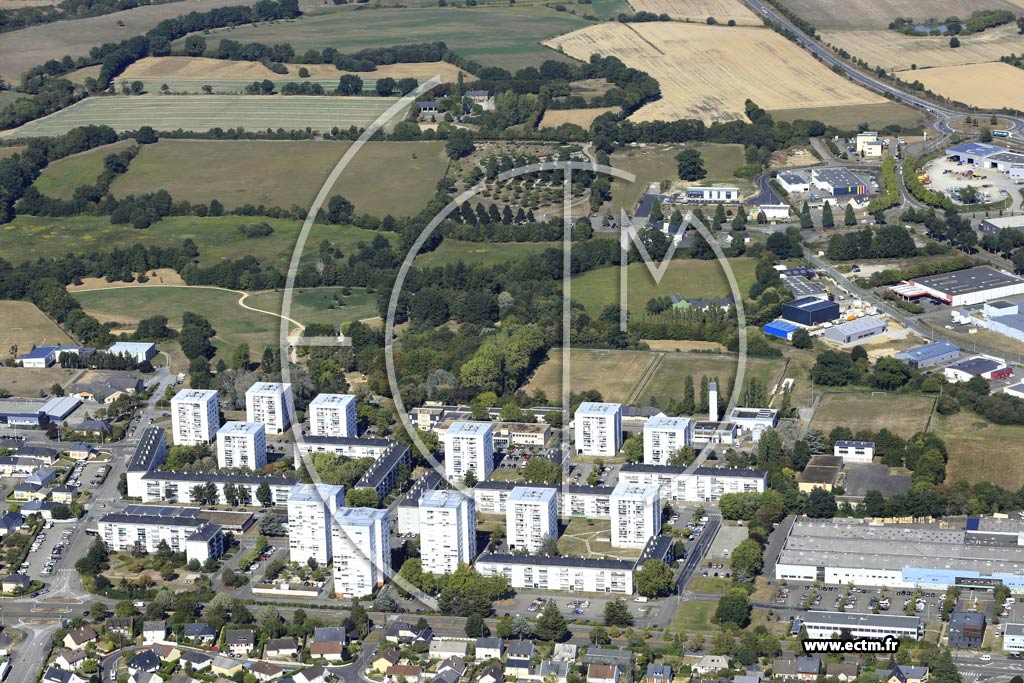 Photo arienne de Laval (Saint-Nicolas)