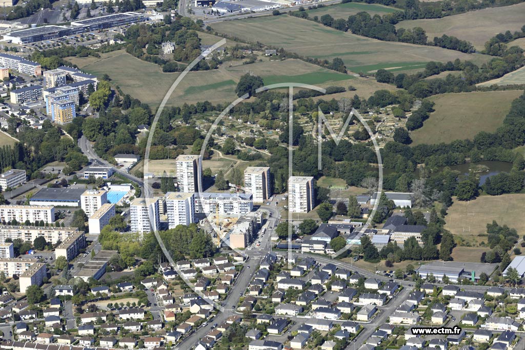 Photo arienne de Laval (Saint-Nicolas)