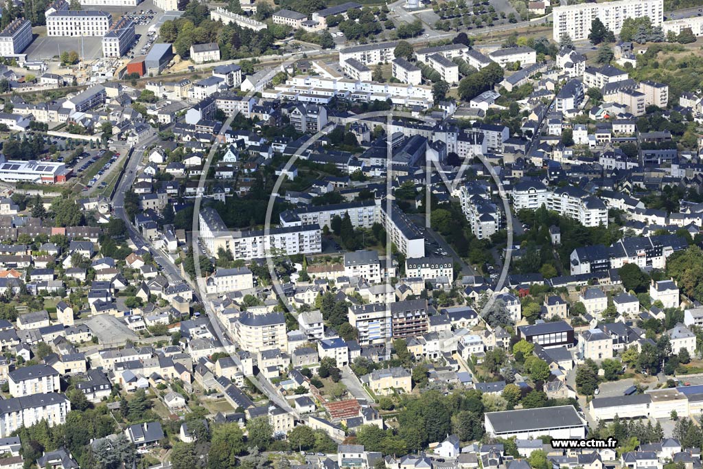 Photo arienne de Laval (Sainte-Catherine)