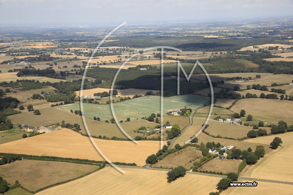 Photo arienne de Meslay-du-Maine (les Gunaudires)