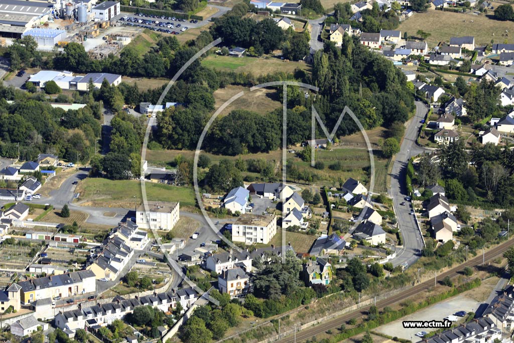 Photo arienne de Port-Brillet