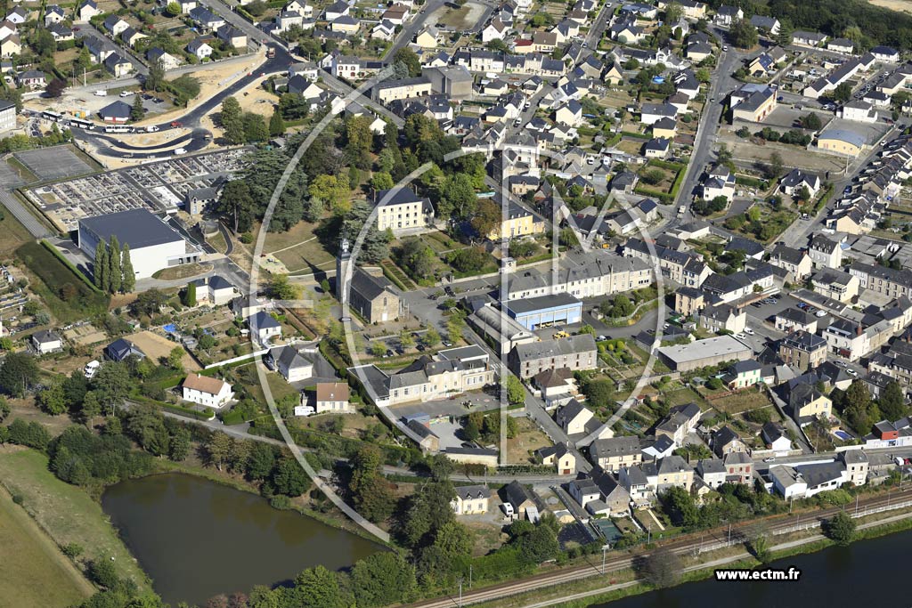 Photo arienne de Port-Brillet