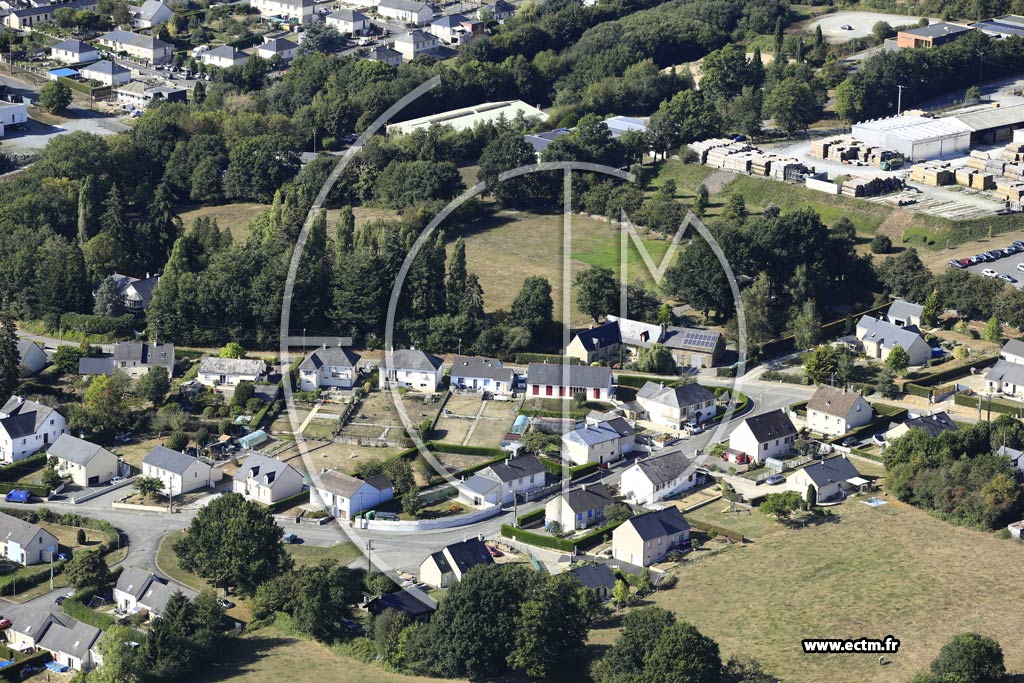 Photo arienne de Port-Brillet