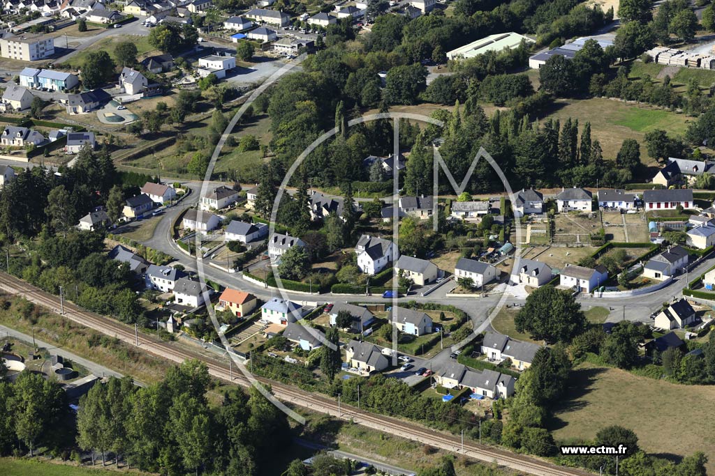 Photo arienne de Port-Brillet