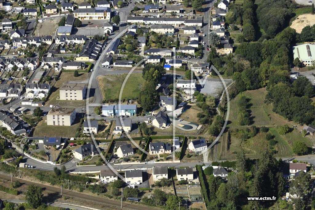 Photo arienne de Port-Brillet