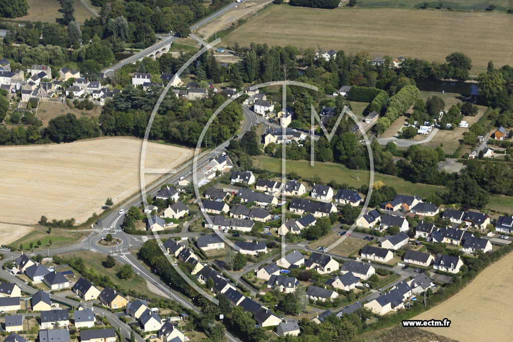 Photo arienne de Saint-Jean-sur-Mayenne (la Boistardire)