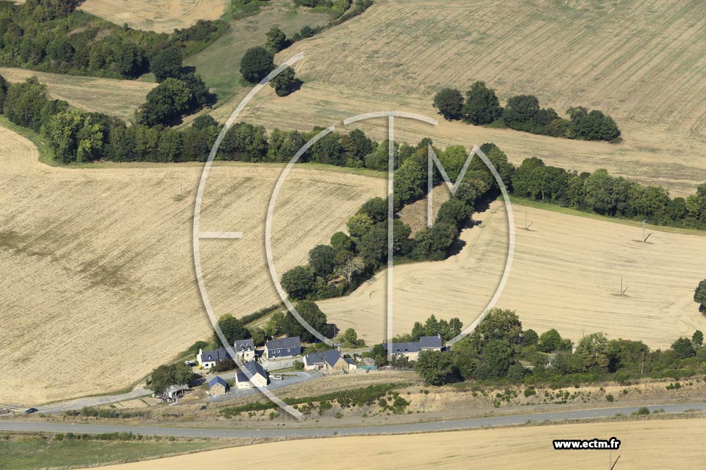 Photo arienne de Saint-Jean-sur-Mayenne (la Chaumeraie)