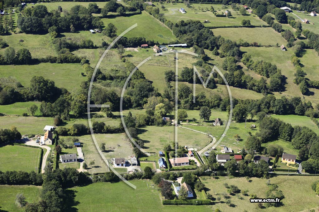 Photo arienne de Courtonne-la-Meurdrac (la Fresnellerie)