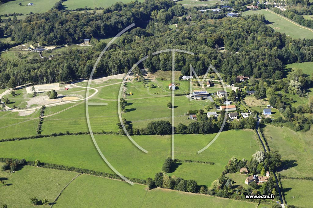 Photo arienne de Hermival-les-Vaux (la Motte)