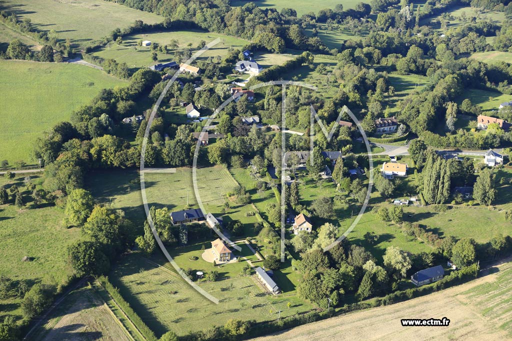 Photo arienne de Le Torquesne (la Croix de Pierre)