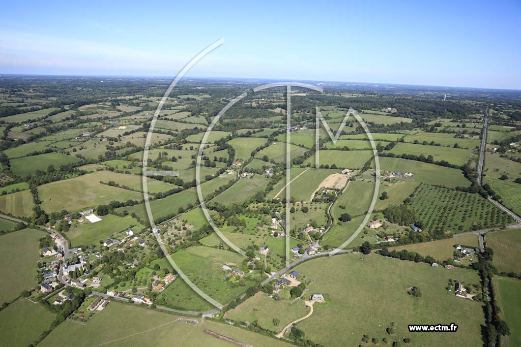Photo arienne de Livarot-Pays-d'Auge (Le Mesnil-Durand)