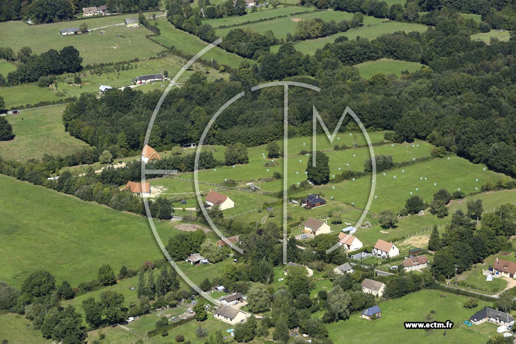 Photo arienne de Saint-Denis-de-Mailloc (le Val Andrieu)