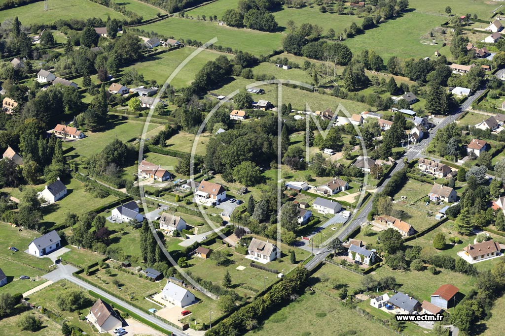 Photo arienne de Saint-Martin-de-Mailloc (la Martinire)