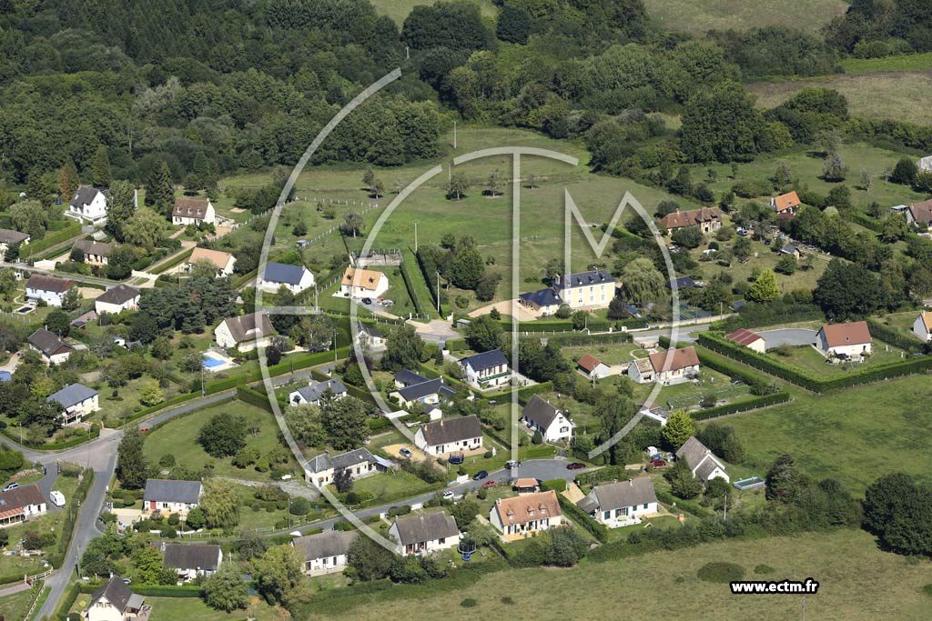 Photo arienne de Saint-Martin-de-Mailloc (la Martinire)