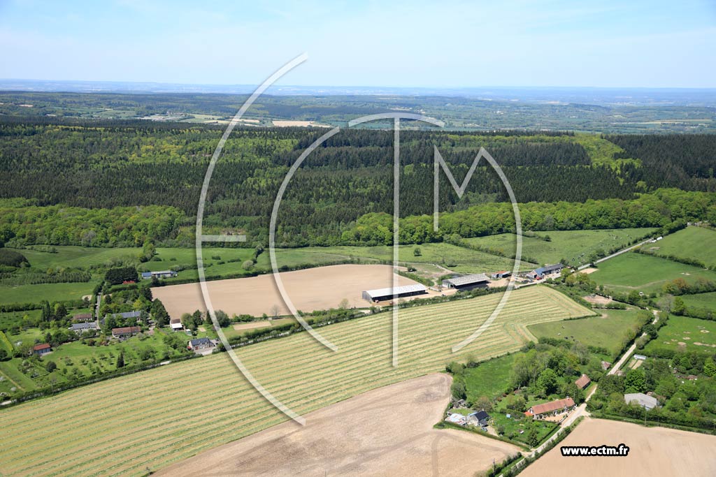 Photo arienne de Fontenai-les-Louvets