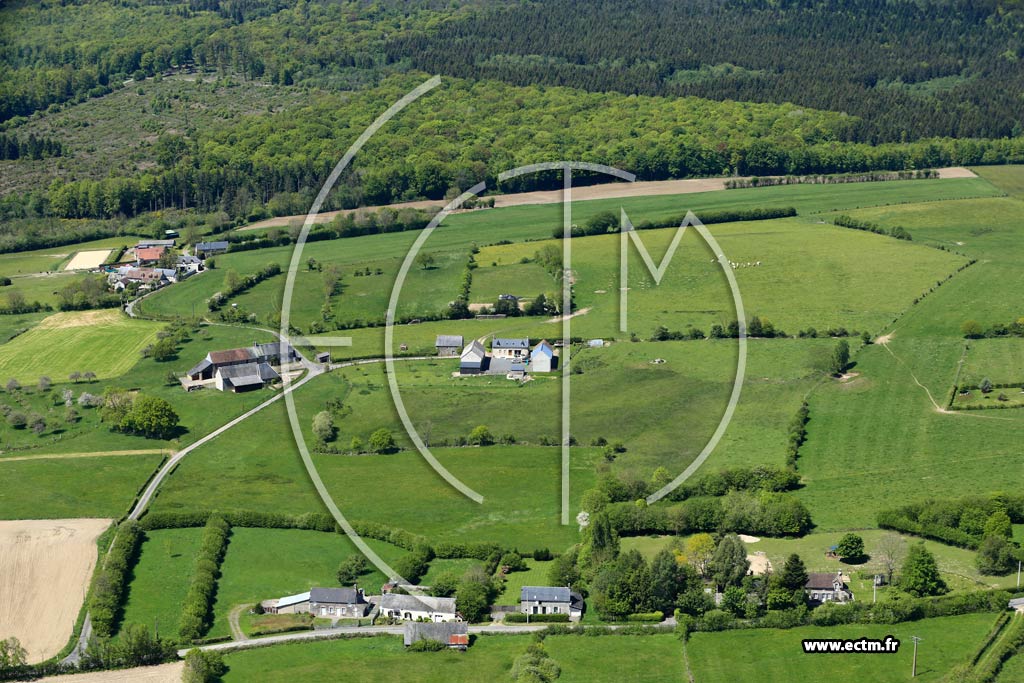 Photo arienne de Fontenai-les-Louvets