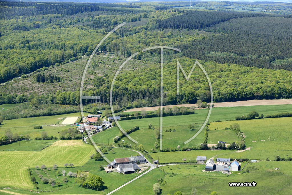 Photo arienne de Fontenai-les-Louvets
