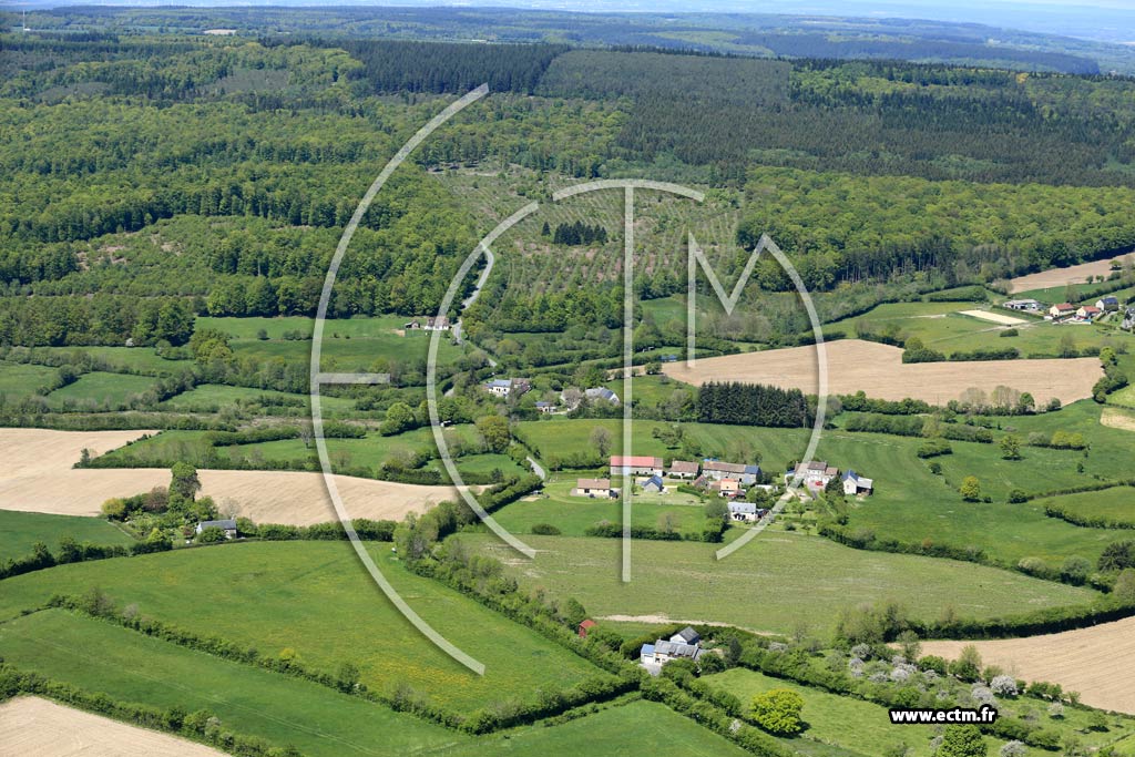 Photo arienne de Fontenai-les-Louvets