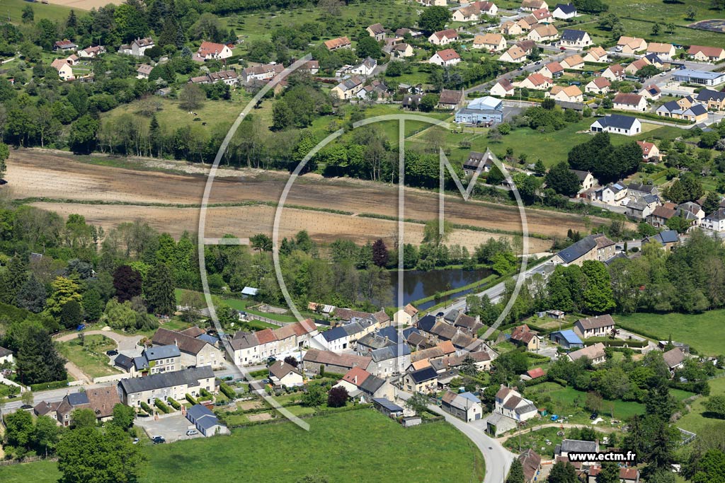 Photo arienne de Saint-Denis-sur-Sarthon