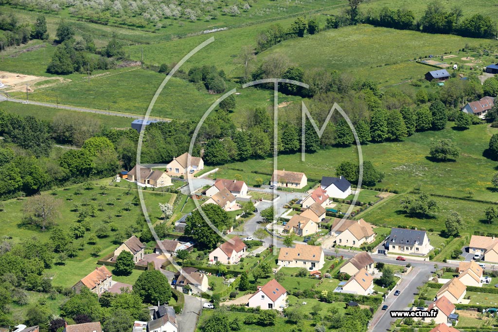 Photo arienne de Saint-Denis-sur-Sarthon