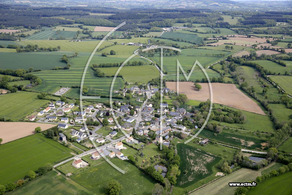 Photo arienne de Pr-en-Pail (Saint-Samson)