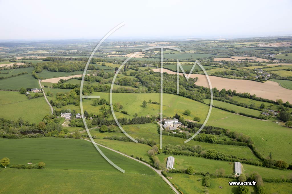 Photo arienne de Saint-Ellier-les-Bois (Le Plessis)