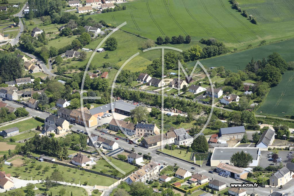 Photo arienne de Fresnay-sur-Sarthe