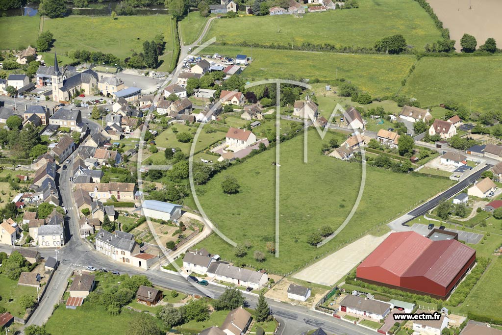 Photo arienne de Saint-Aubin-de-Locquenay