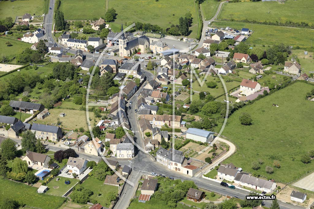 Photo arienne de Saint-Aubin-de-Locquenay