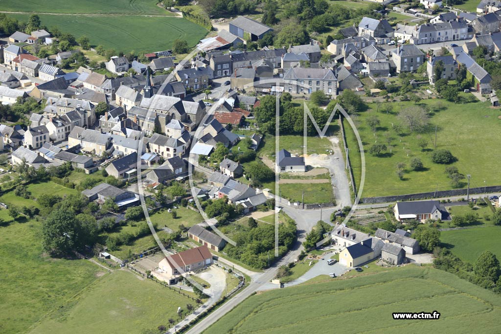 Photo arienne de Saint-Georges-le-Gaultier