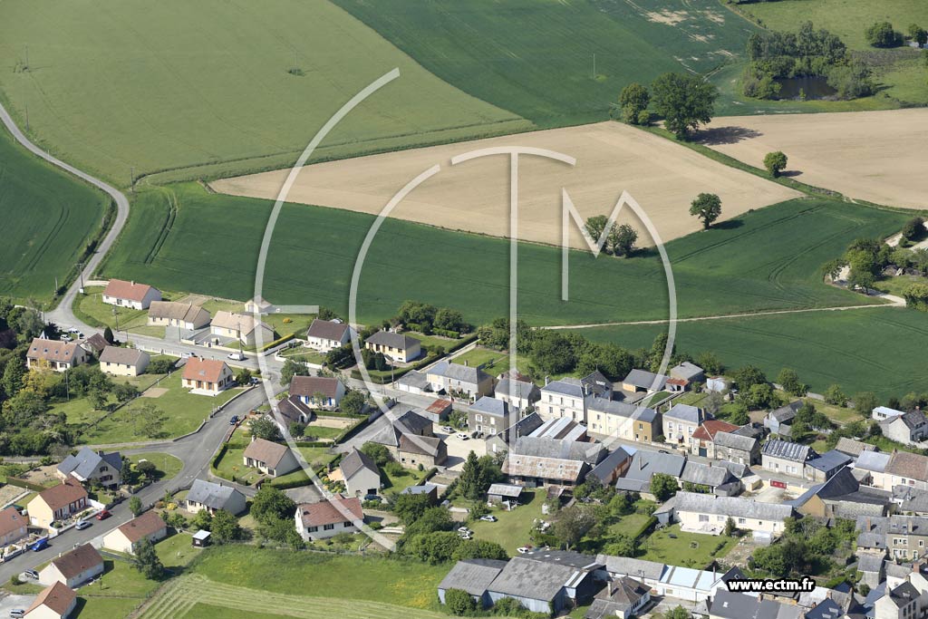 Photo arienne de Saint-Georges-le-Gaultier