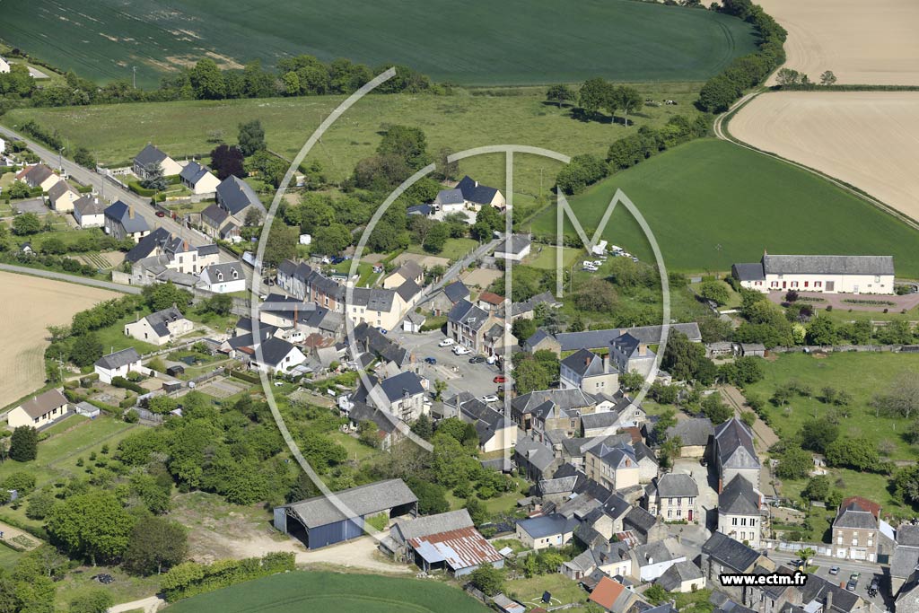 Photo arienne de Saint-Georges-le-Gaultier