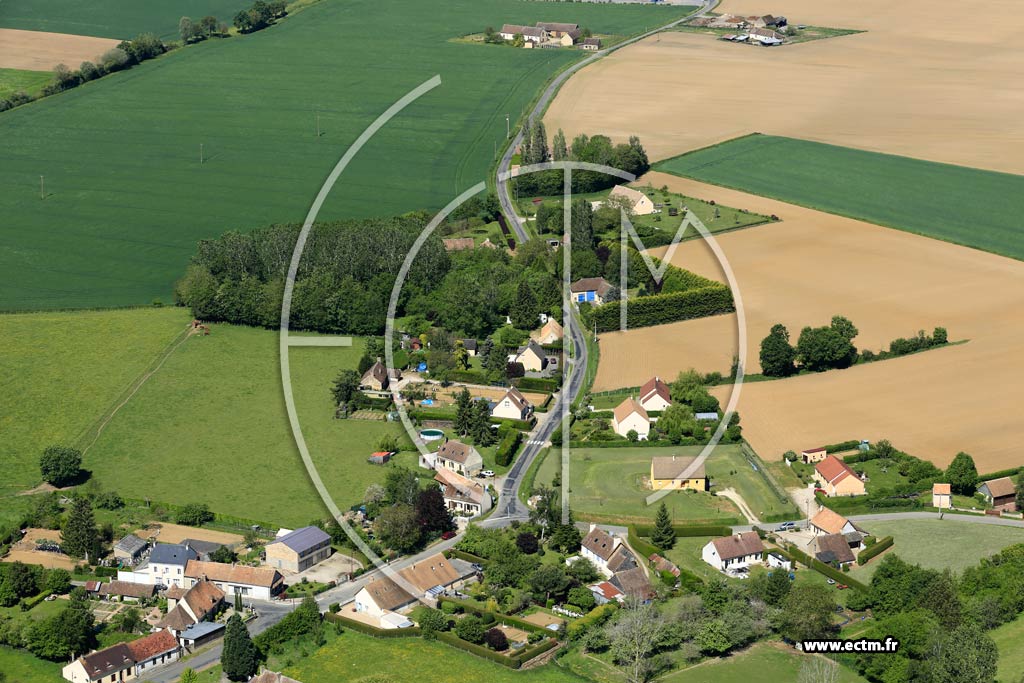 Photo arienne de Diss-sous-Ballon