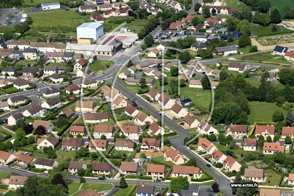 Photo arienne de Marolles-les-Braults
