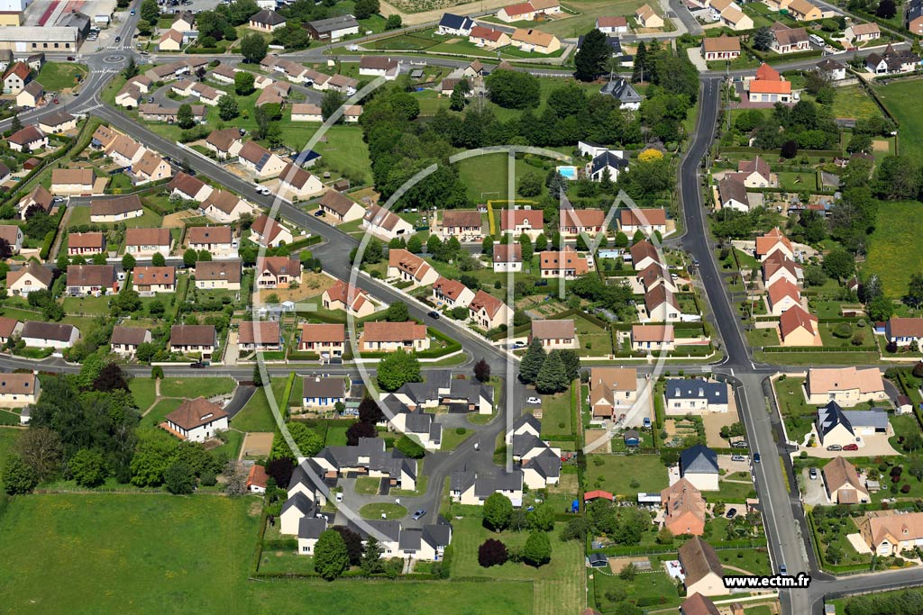 Photo arienne de Marolles-les-Braults