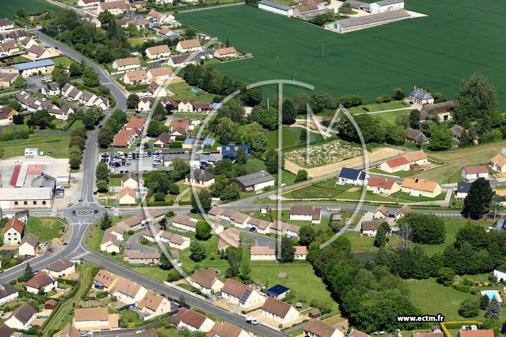 Photo arienne de Marolles-les-Braults