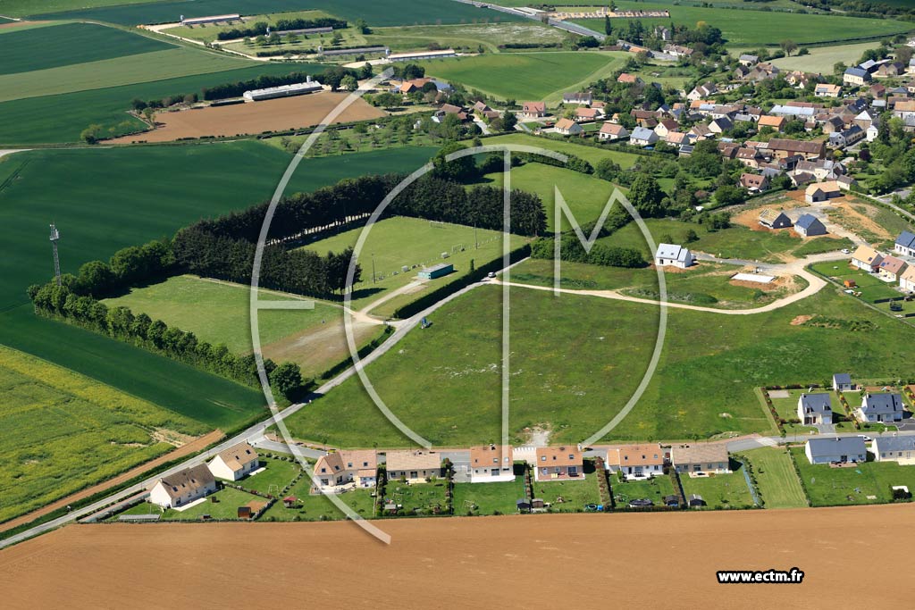 Photo arienne de Domfront-en-Champagne