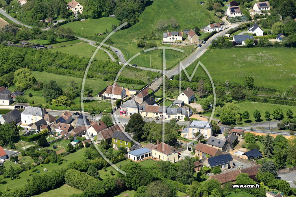 Photo arienne de Domfront-en-Champagne