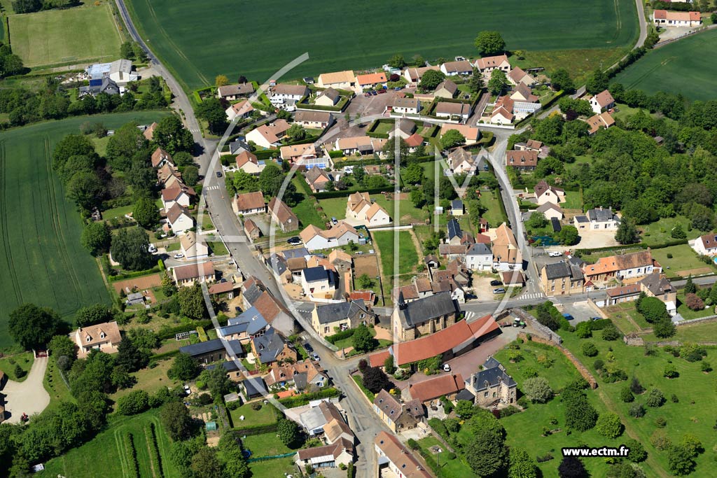 Photo arienne de La Chapelle-Saint-Fray