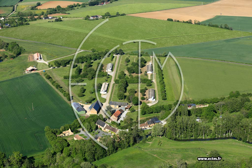 Photo arienne de Ruill-en-Champagne (La Roche)
