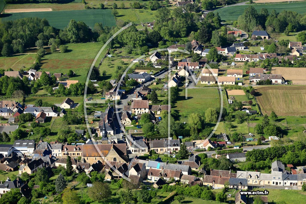 Photo arienne de Saint-Michel-de-Chavaignes