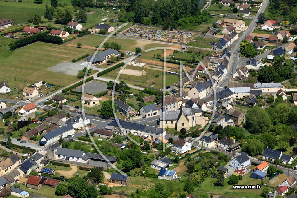 Photo arienne de La Chapelle-Saint-Rmy