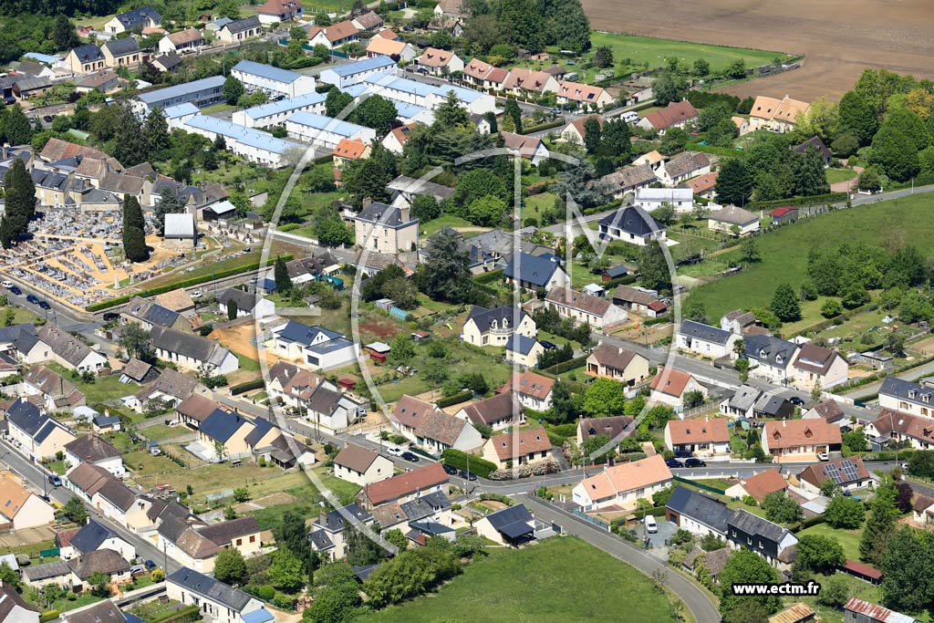 Photo arienne de Parign-l'vque (La Touche)