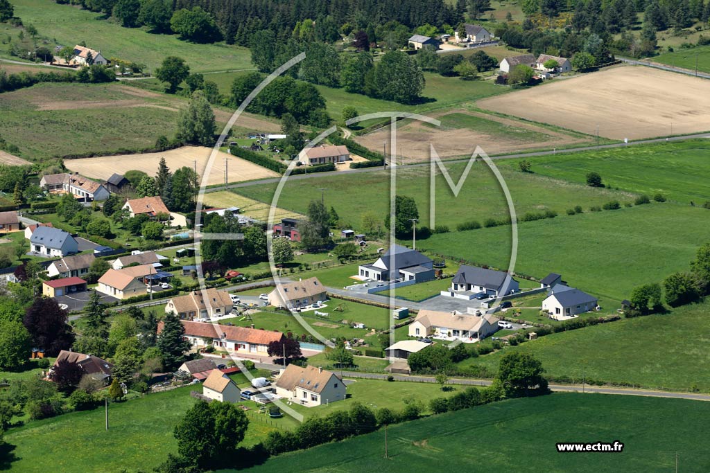 Photo arienne de Parign-l'vque (Le Mortier)