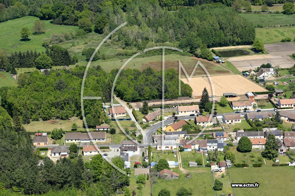 Photo arienne de Saint-Mars-de-Locquenay