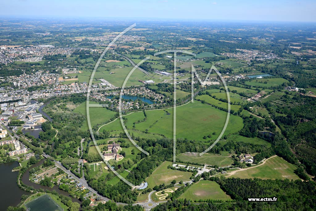 Photo arienne de Yvr-l'vque (Le Logid de l'Huisne)