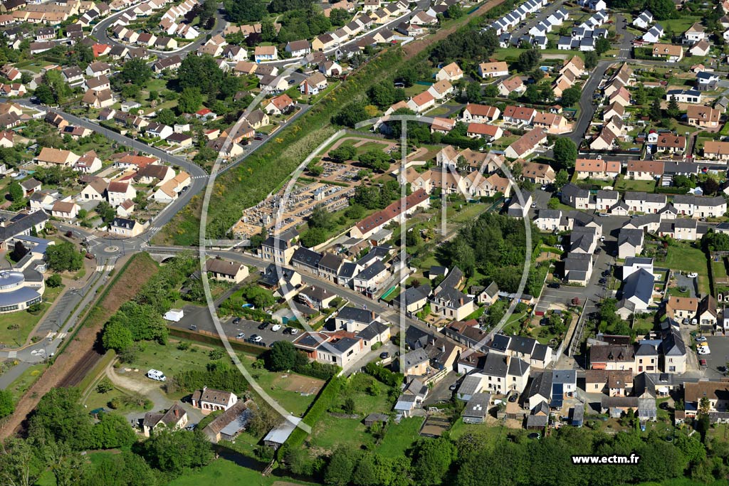 Photo arienne de Monc-en-Belin