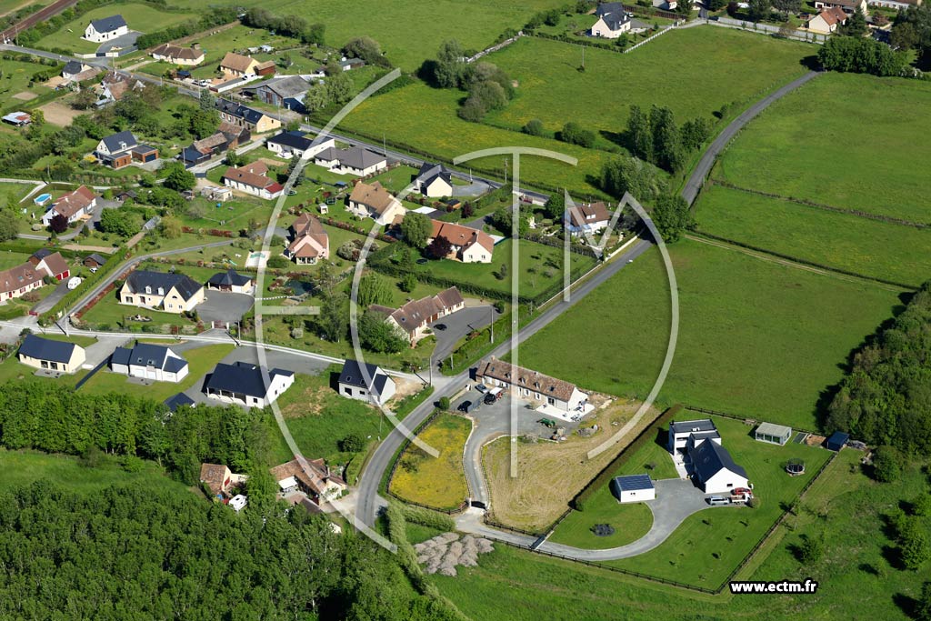 Photo arienne de Monc-en-Belin (Les Friches)