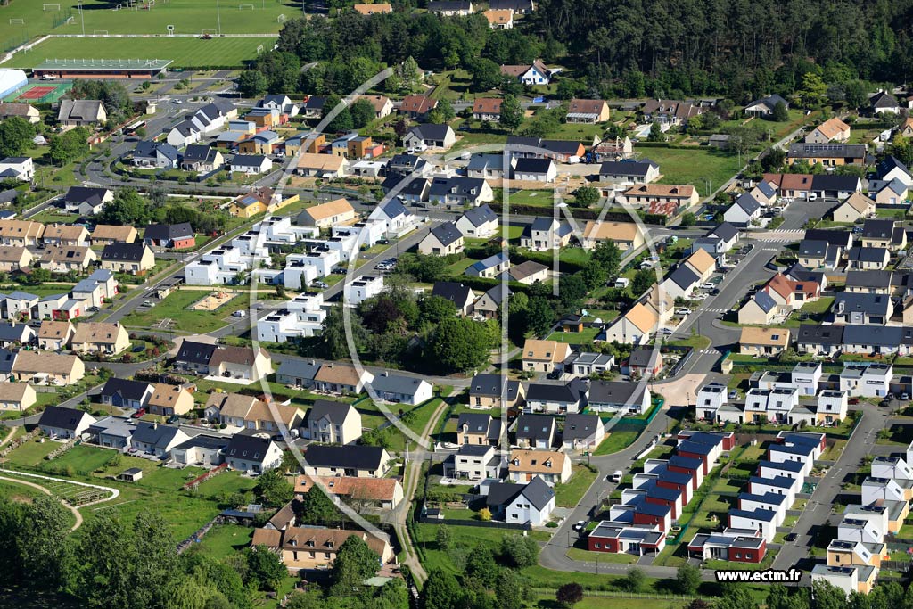 Photo arienne de Mulsanne (La Fuie)