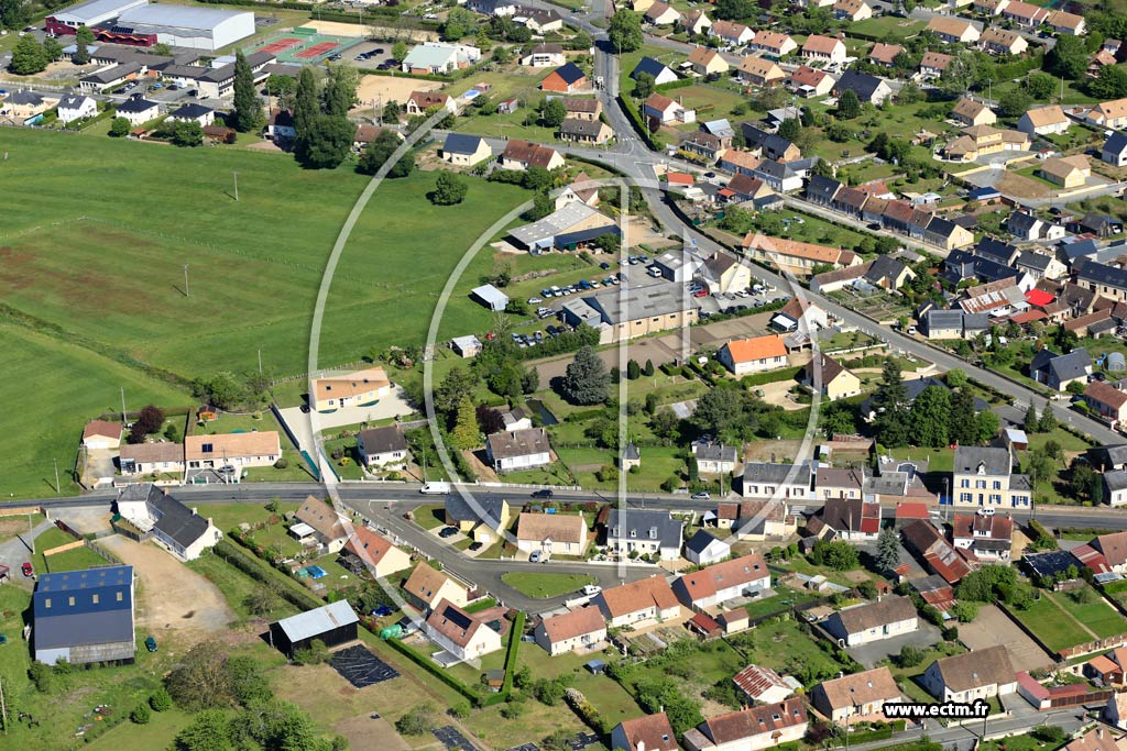 Photo arienne de Saint-Mars-d'Outill